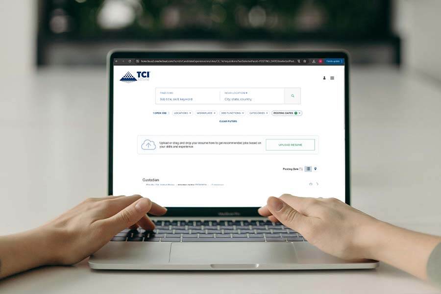 Applicant searching positions online